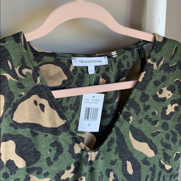 Vanity Room || French Terry Cuff Sleeve Dress - Picture 4 of 7